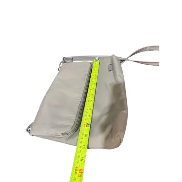 Pacsafe vinyl handbag in great condition - Picture 5 of 8